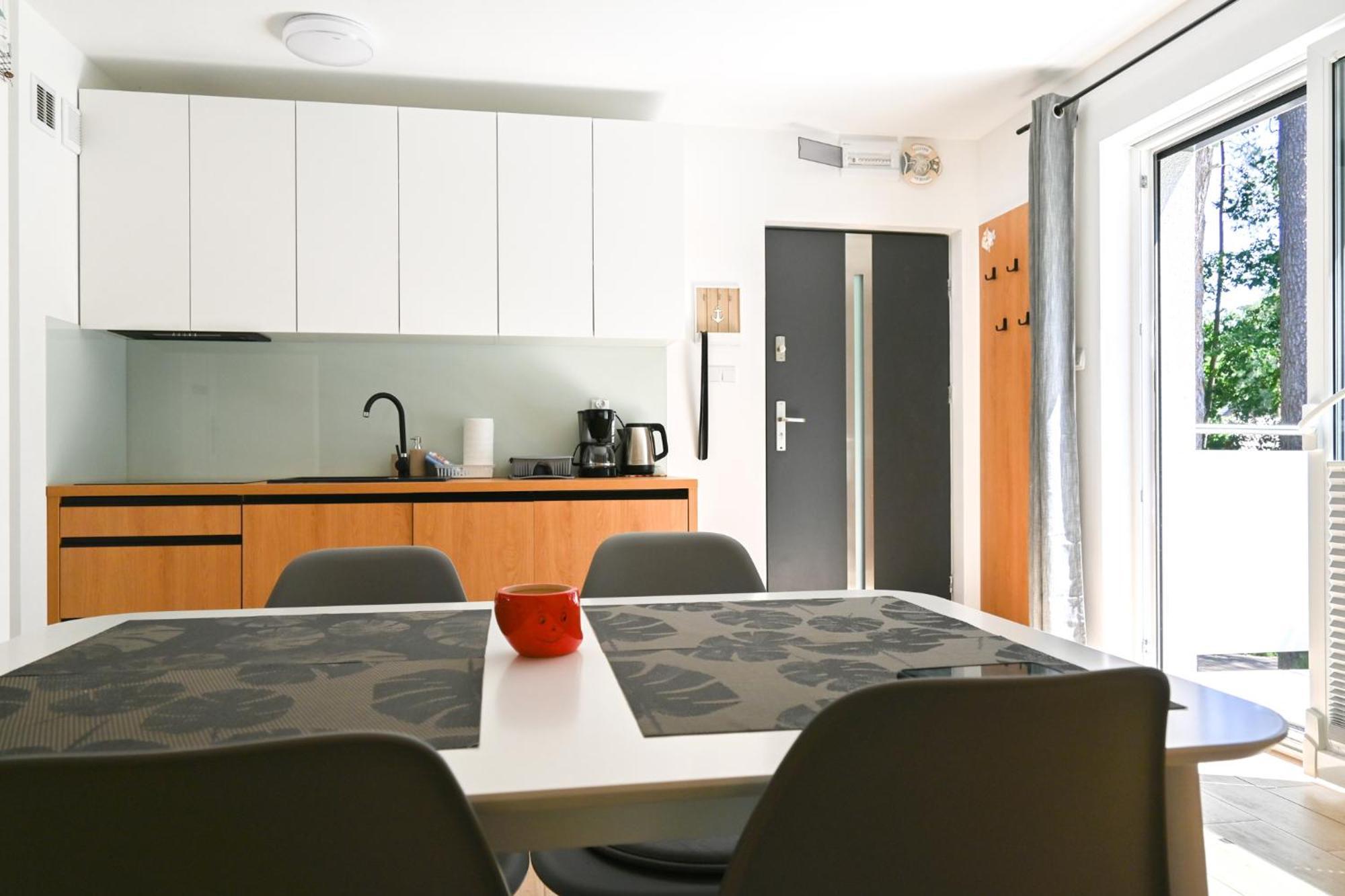Komfortowy Apartament Dwupoziomowy W Cichej Okolicy Pobierowo Esterno foto